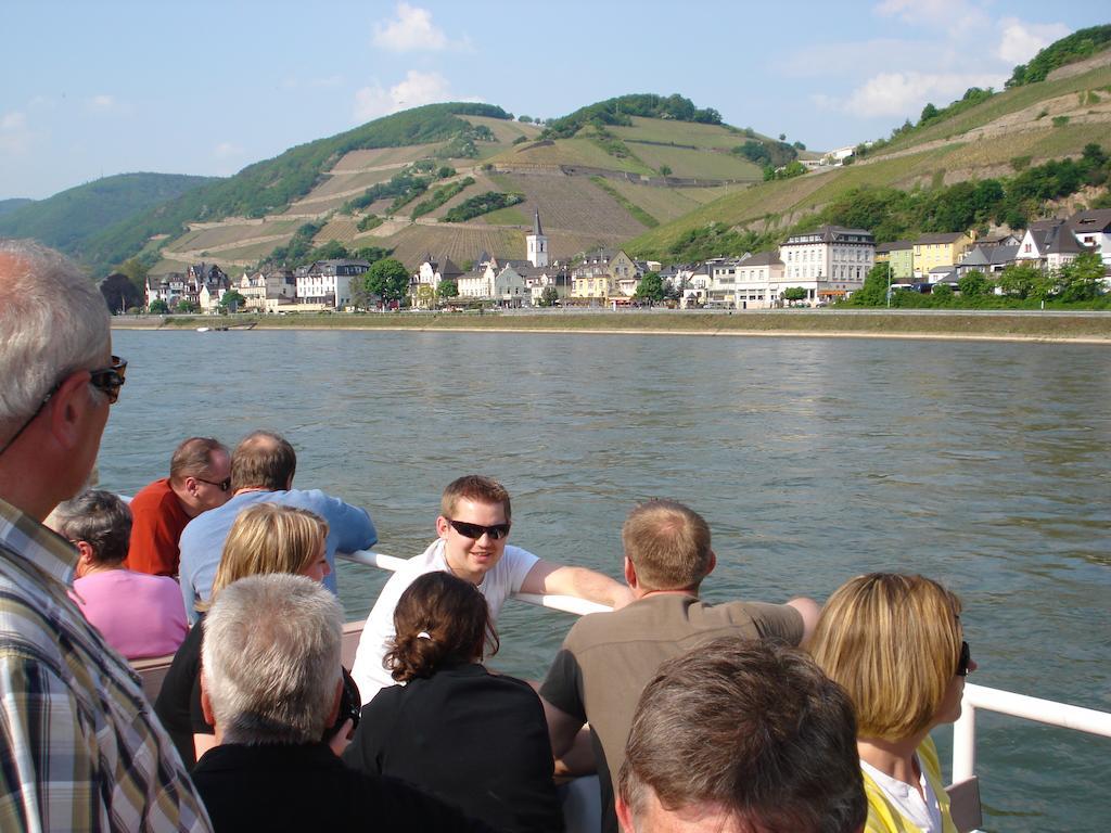 Hotel Gasthof Schuster Und Gaestehaus Rüdesheim am Rhein Εξωτερικό φωτογραφία